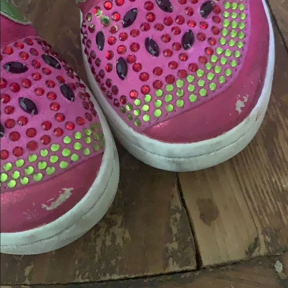 Sam Edelman Watermelon Slip On Shoes - Picture 4 of 4